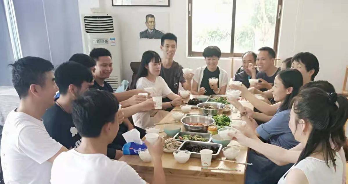 图片2副本.jpg